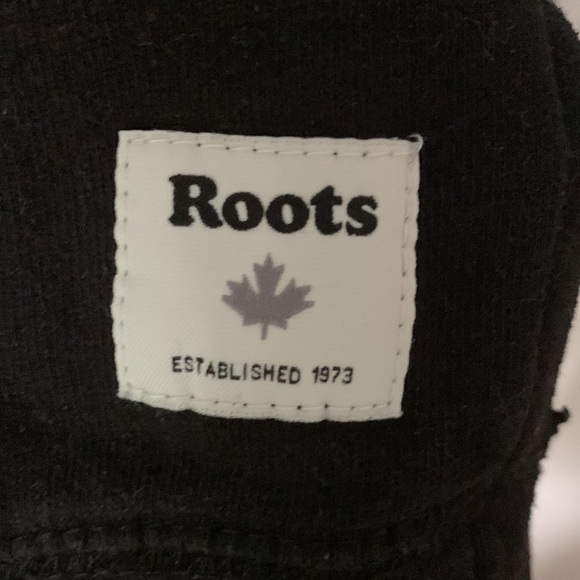 Roots Quarter Zip - Picture 3 of 4